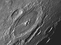 Crater petavius.jpg